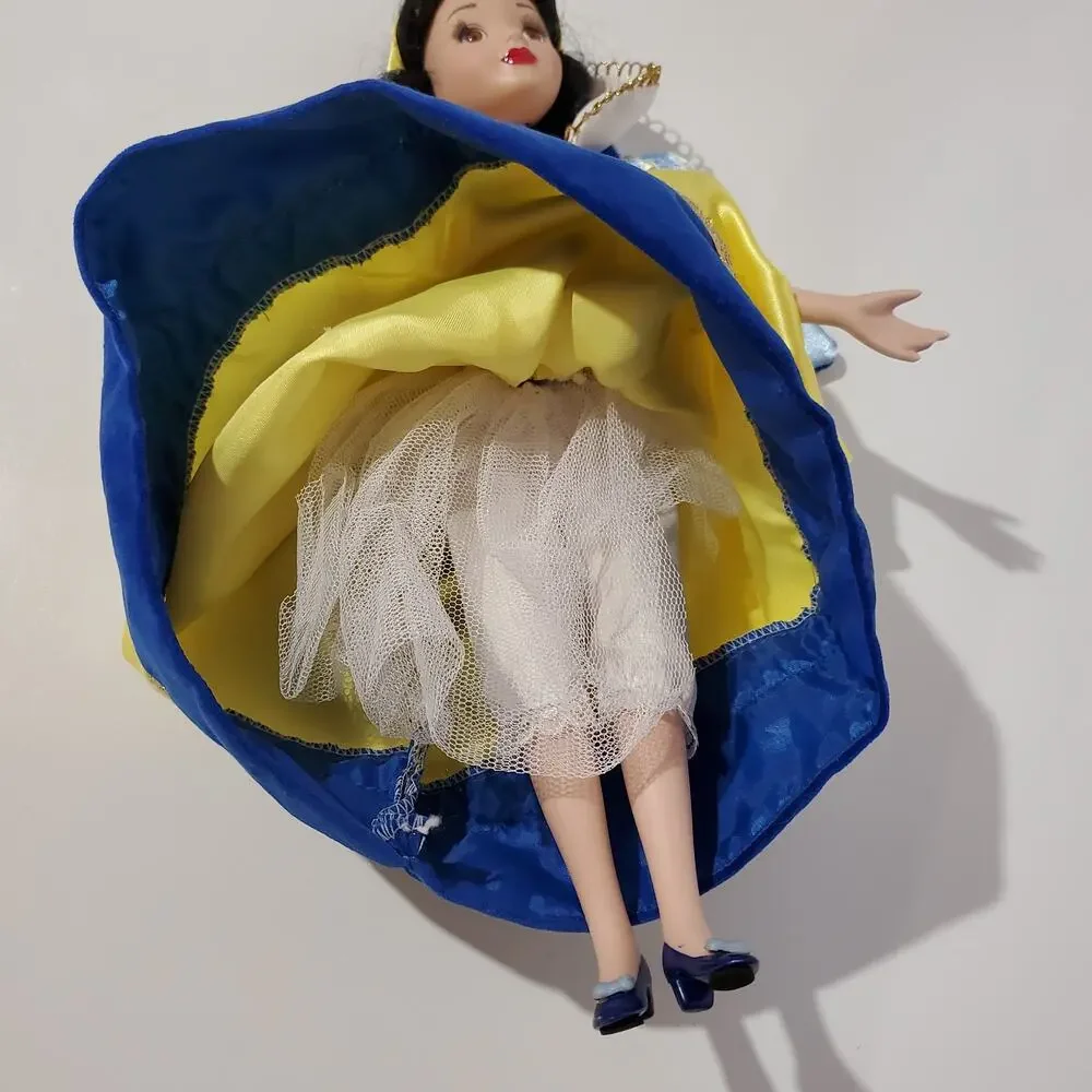Disney Princess Snow White 14